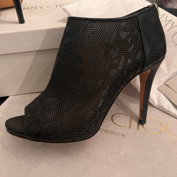 Jimmy Choo Black Peep Toe Heels w/box and bag - Picture 1 of 11